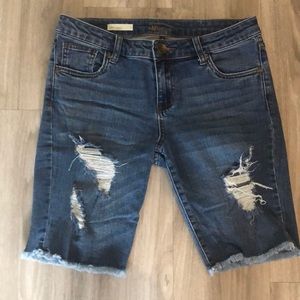 Kut From The Kloth Sophie Bermuda Jean ShortsSize2